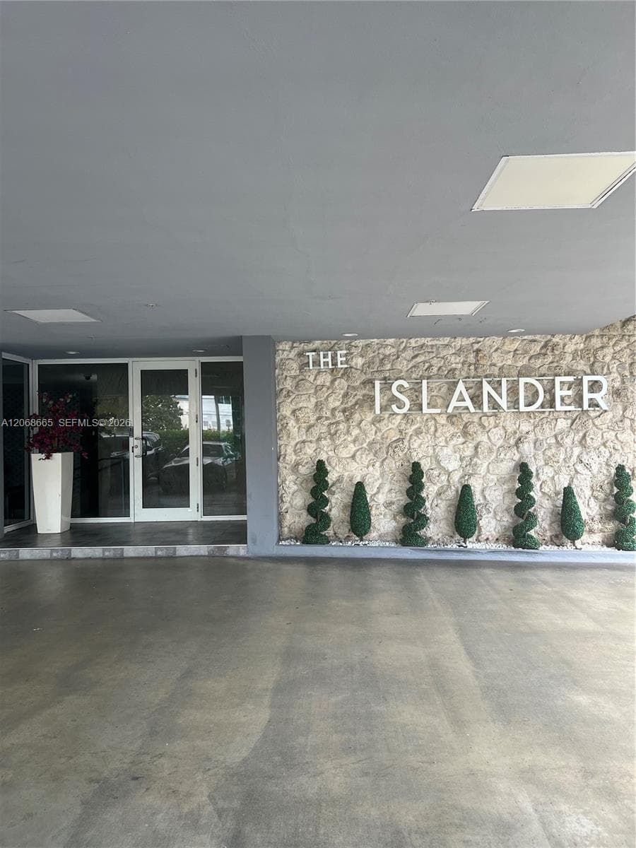 Condominium at 1255 Collins Ave # 705, Miami Beach FL 33139