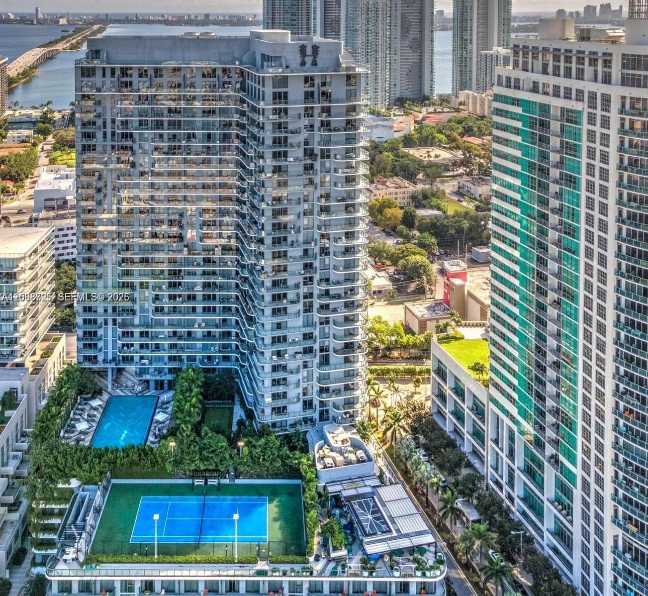 Condominium at 121 NE 34th St # 915, Miami FL 33137