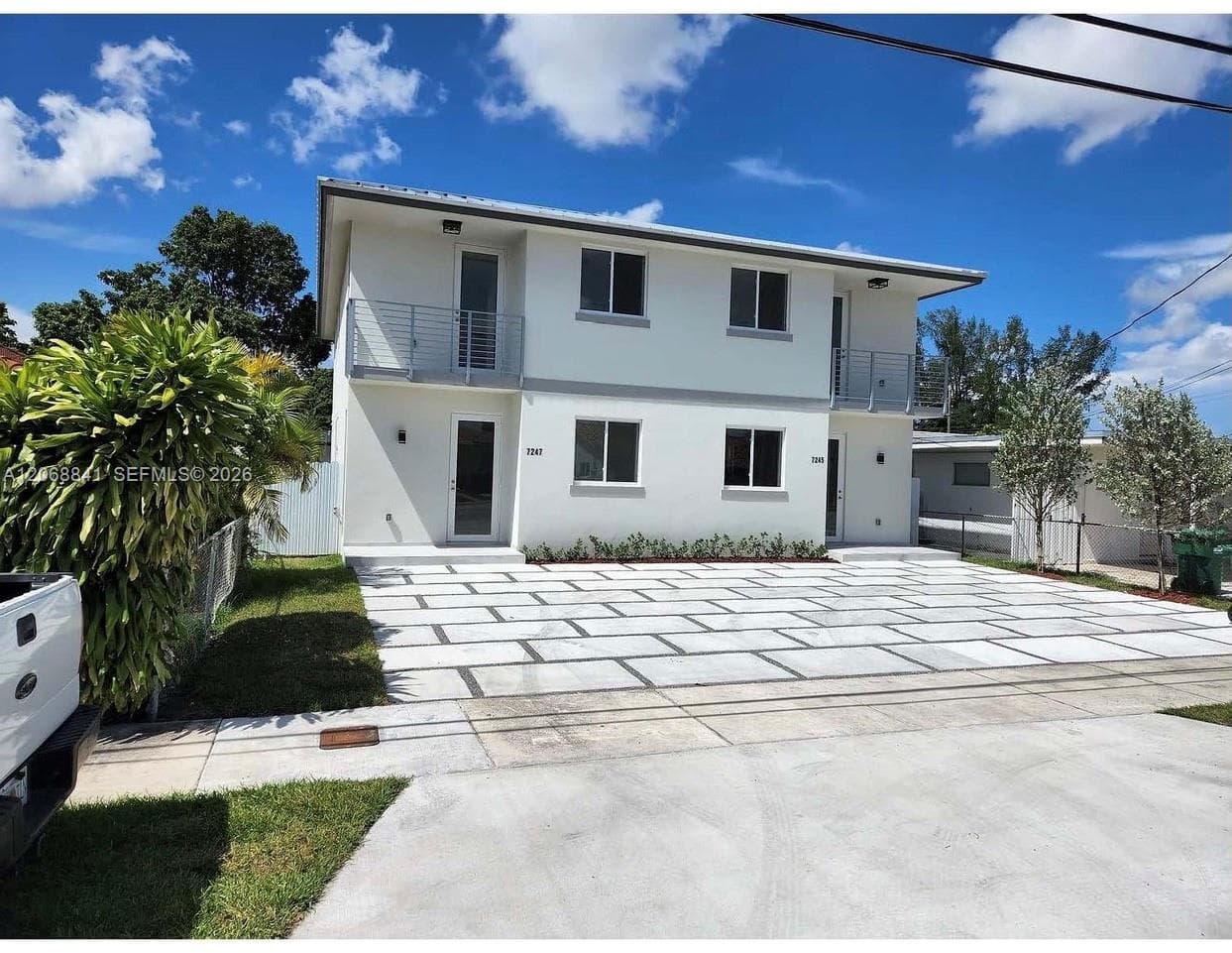 Townhouse at 7245 SW 21st St, Miami FL 33155