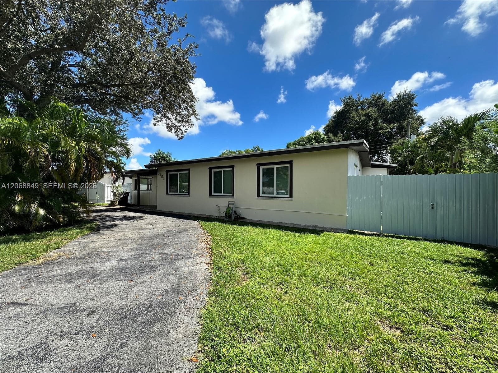 Single Family Residence at 3101 SW 102nd Pl # 0, Miami FL 33165