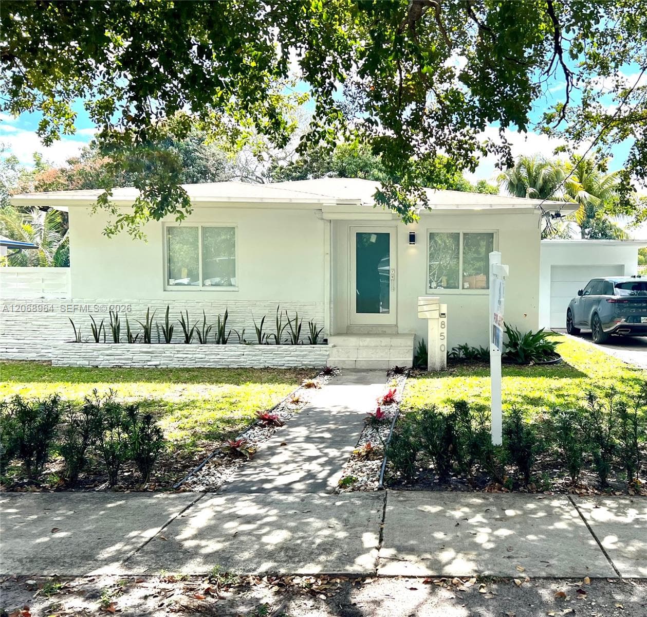 Single Family Residence at 850 NE 127th St, North Miami FL 33161
