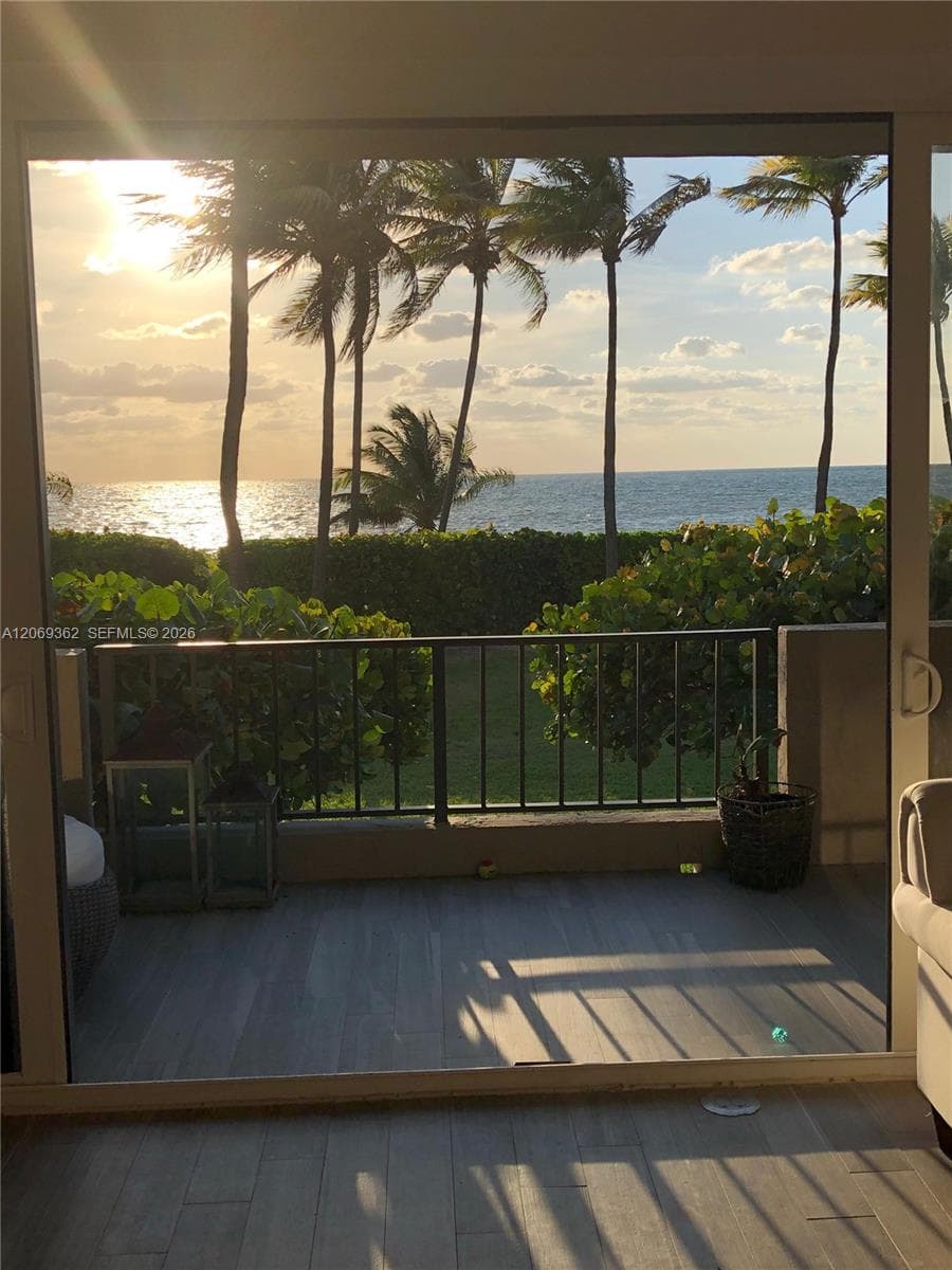 Condominium at 201 Crandon Blvd # 175, Key Biscayne FL 33149