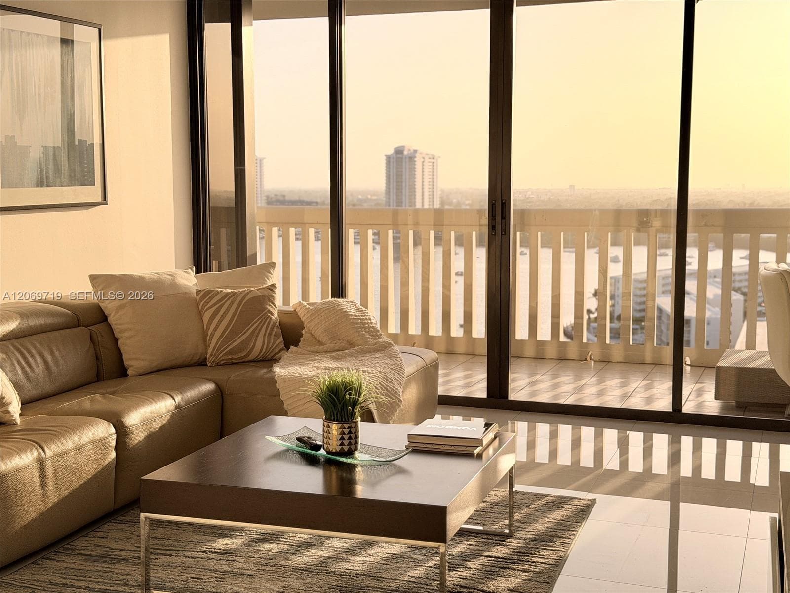 Condominium at 1000 W Island Blvd # 1911, Aventura FL 33160