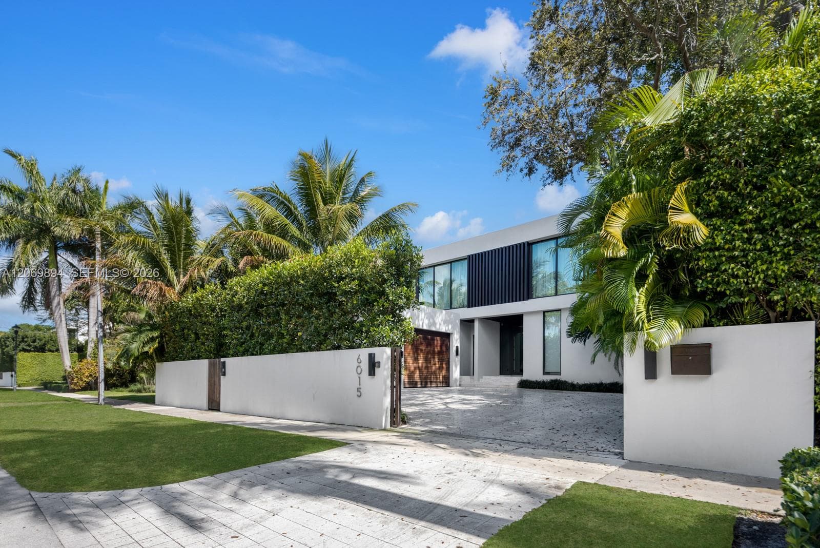 Single Family Residence at 6015 N Bay Rd, Miami Beach FL 33140