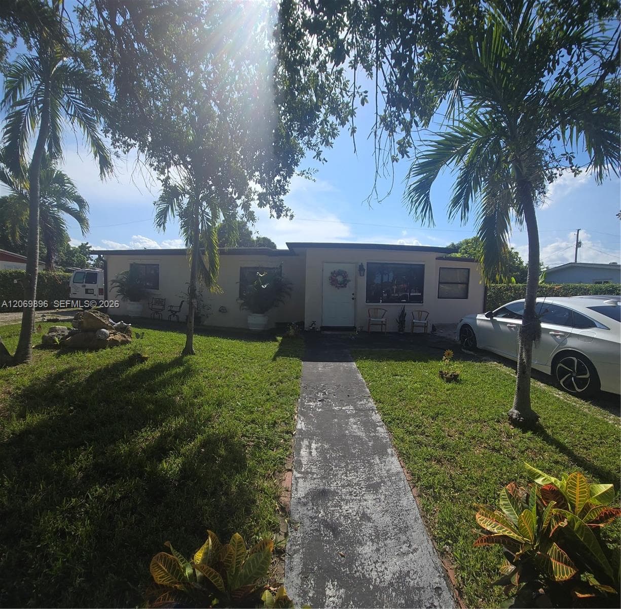 Efficiency at 13800 Harrison St # 0, Miami FL 33176