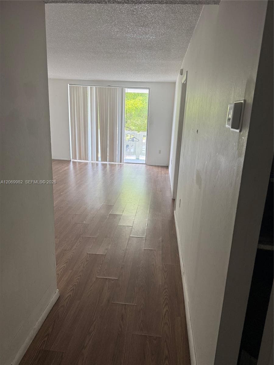 Apartment at 15600 NW 7th Ave # 1, Miami FL 33169
