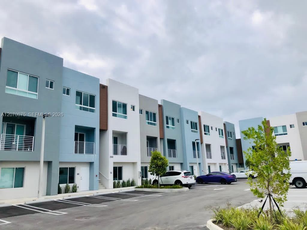 Townhouse at 2505 NE 193 St # 4206, Aventura FL 33180