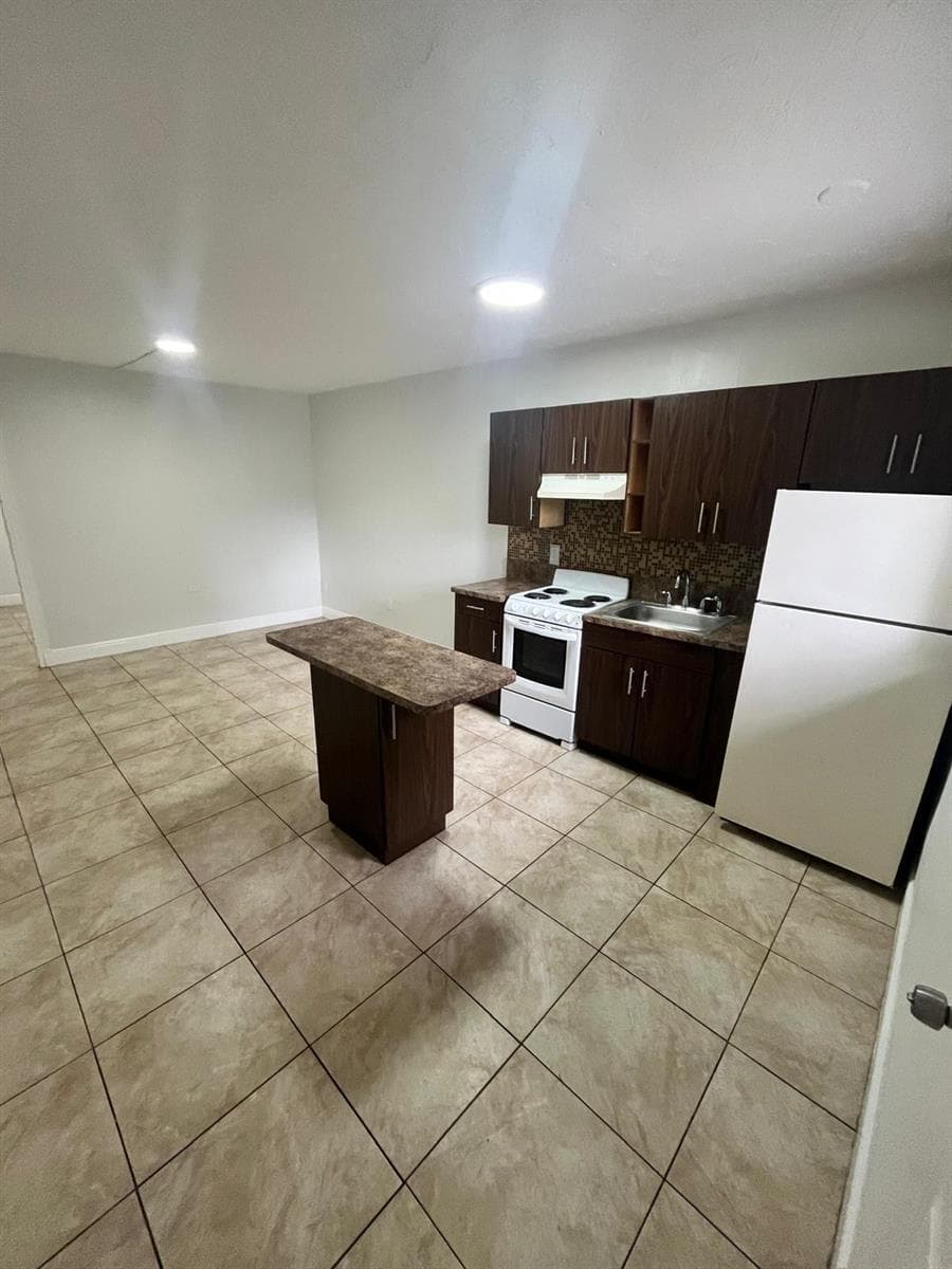 Apartment at 18257 NW 23rd Avenue # 1, Miami Gardens FL 33056