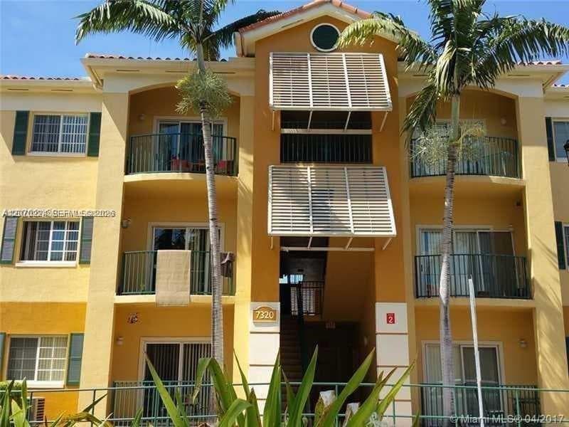 Condominium at 7320 NW 114th Ave # 107, Doral FL 33178