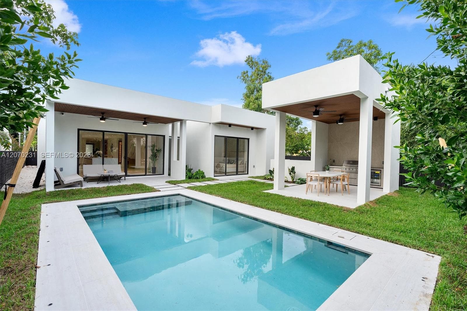 Single Family Residence at 1844 SW 24th Ter, Miami FL 33145