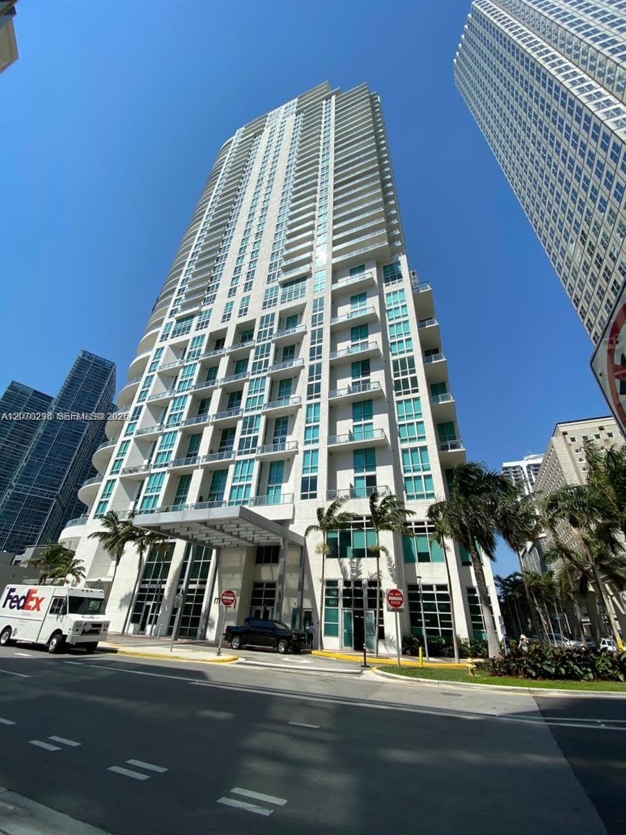 Condominium at 300 S BISCAYNE BL # 2503, Miami FL 33131