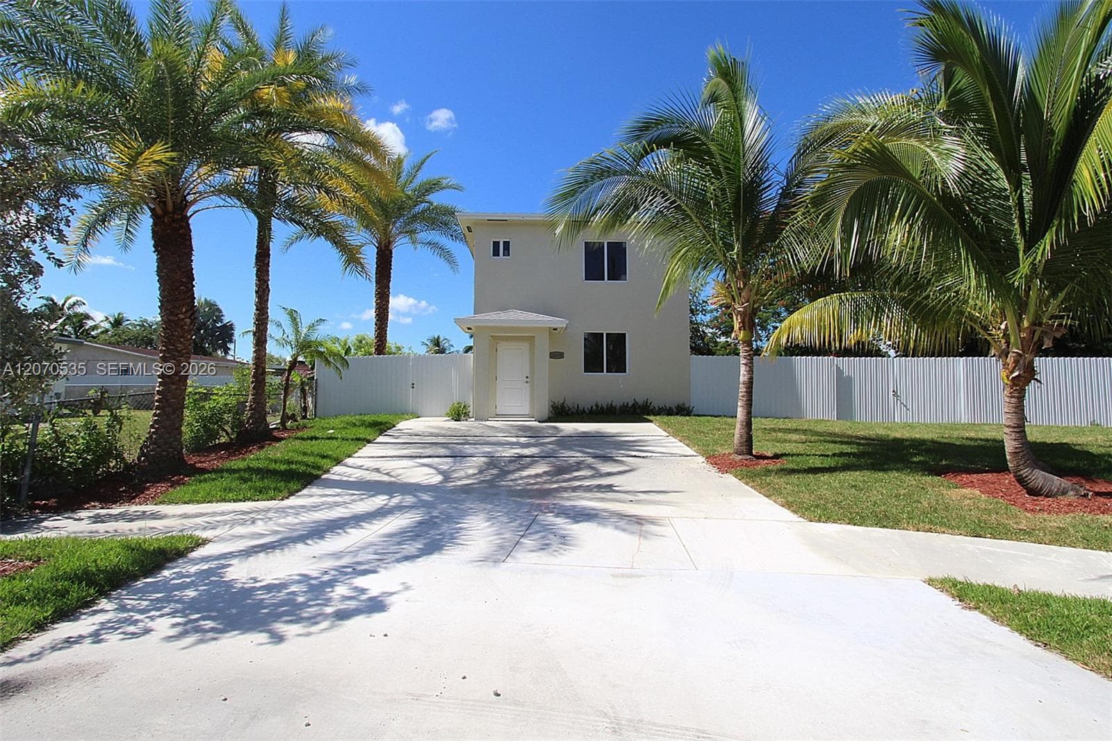 Single Family Residence at 16035 SW 299th Ter, Homestead FL 33033