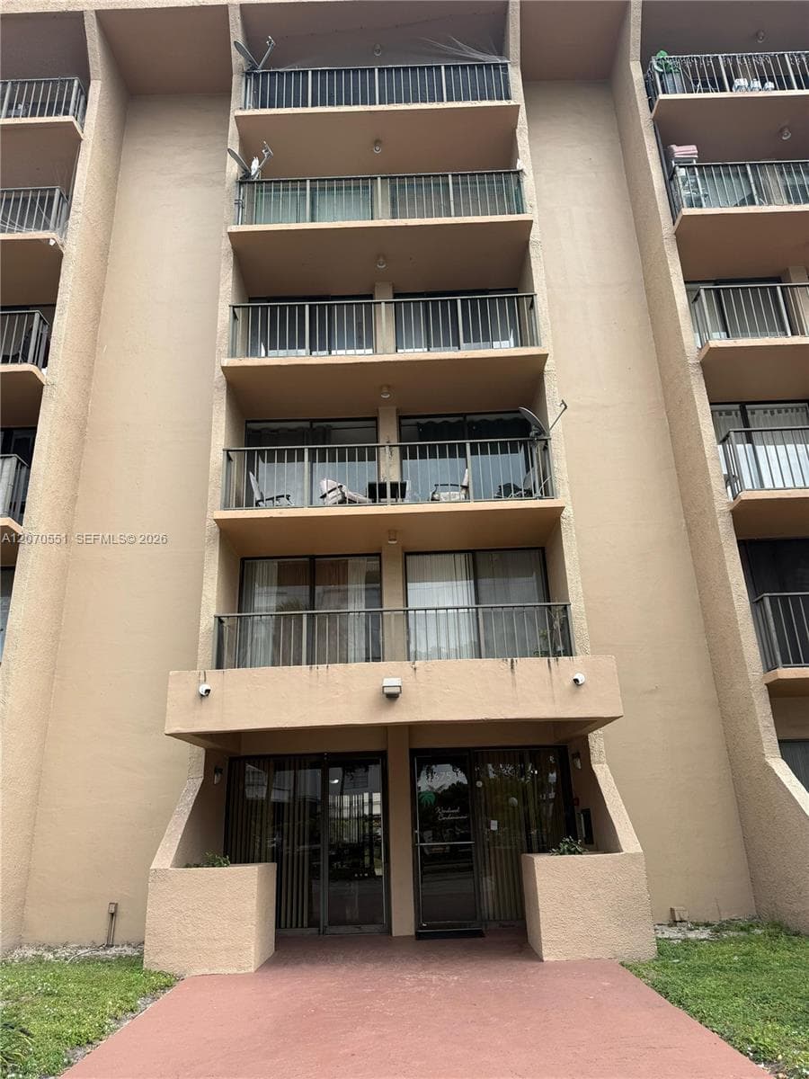 Condominium at 16751 NE 9th Ave # 211, North Miami Beach FL 33162