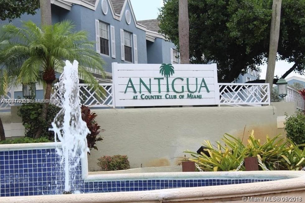 Apartment at 17505 NW 67th Pl # 11, Hialeah FL 33015