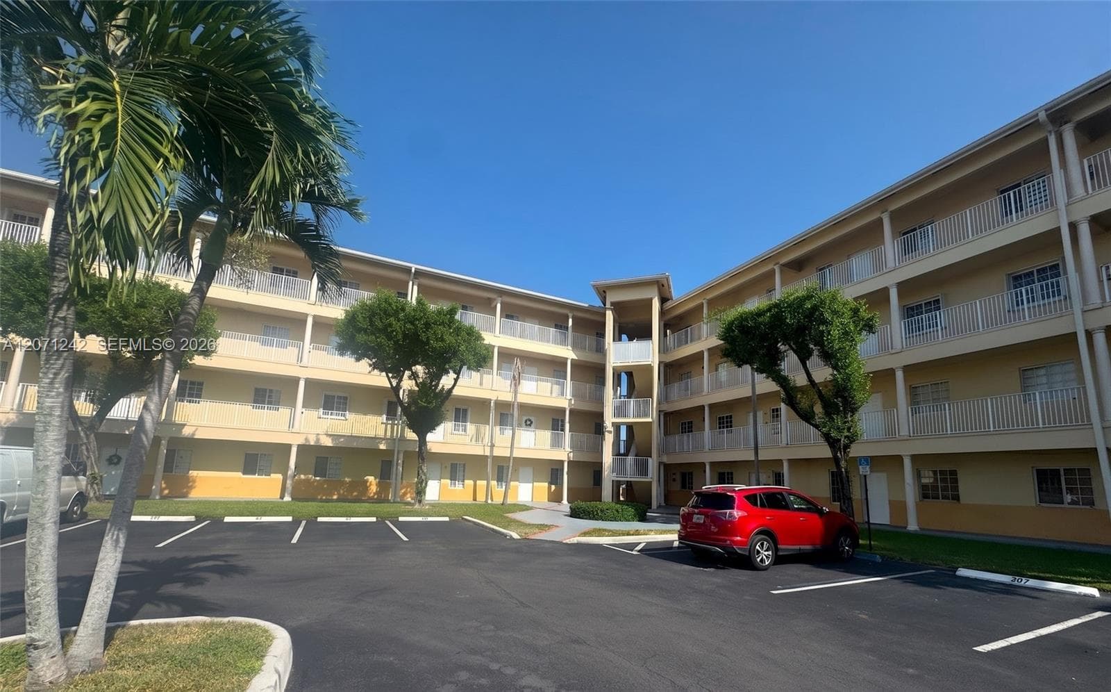 Condominium at 6940 NW 179th St # 7, Hialeah FL 33015
