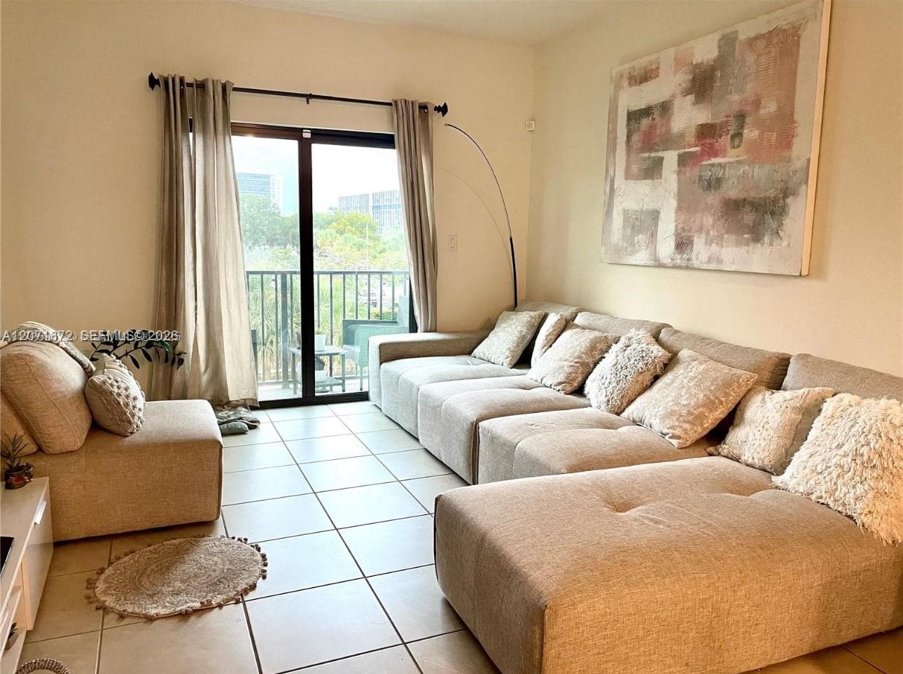 Condominium at 8201 NW 41st St # 302, Doral FL 33166