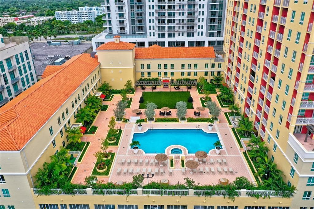 Condominium at 7355 SW 89th Street # 427N, Miami FL 33156