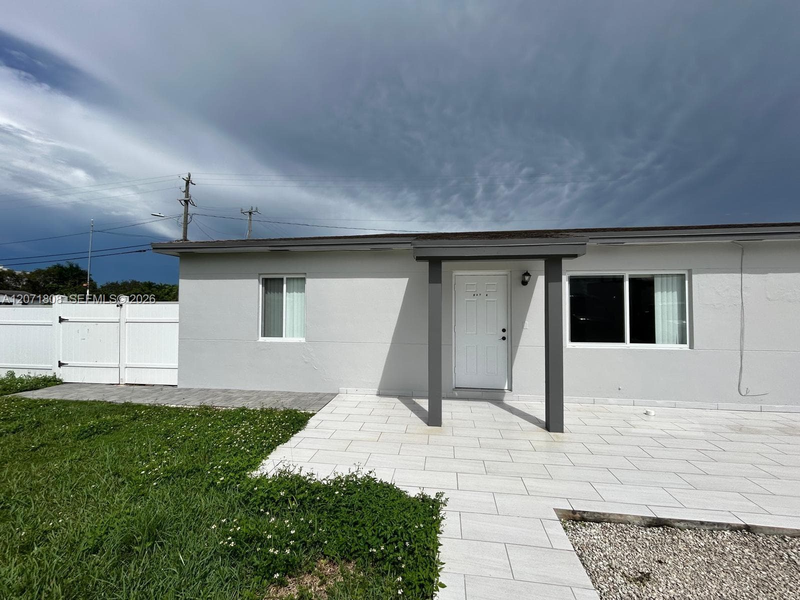 Multi Family at 821 NW 1st Ave # B, Homestead FL 33030