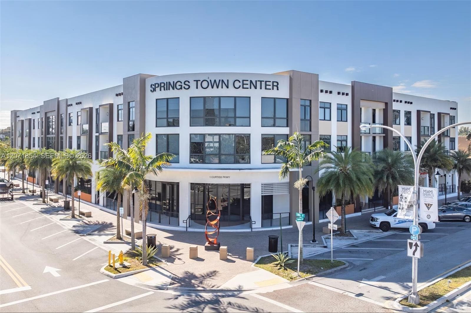 Apartment at 1 Curtiss Pkwy # 313, Miami Springs FL 33166