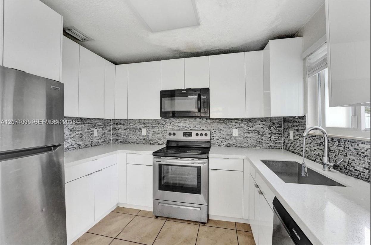 Apartment at 1154 NW 103 Street # 1, Miami FL 33150