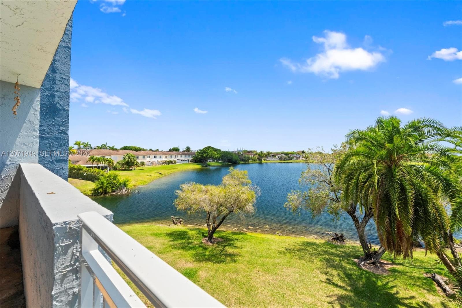 Condominium at Miami, FL, 33172