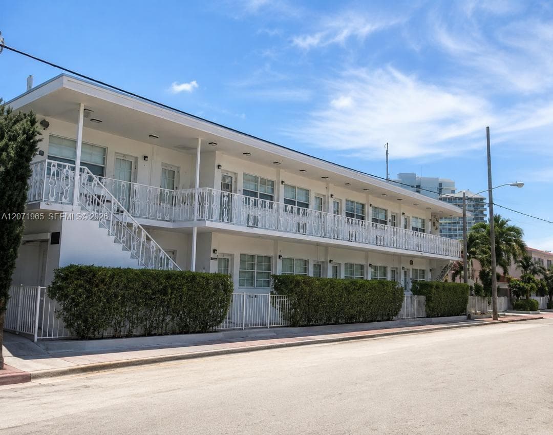 Condominium at 620 76th St # 10, Miami Beach FL 33141