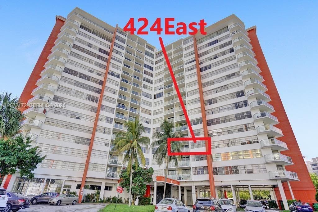 Condominium at 1351 NE Miami Gardens Dr # 424E, Miami FL 33179