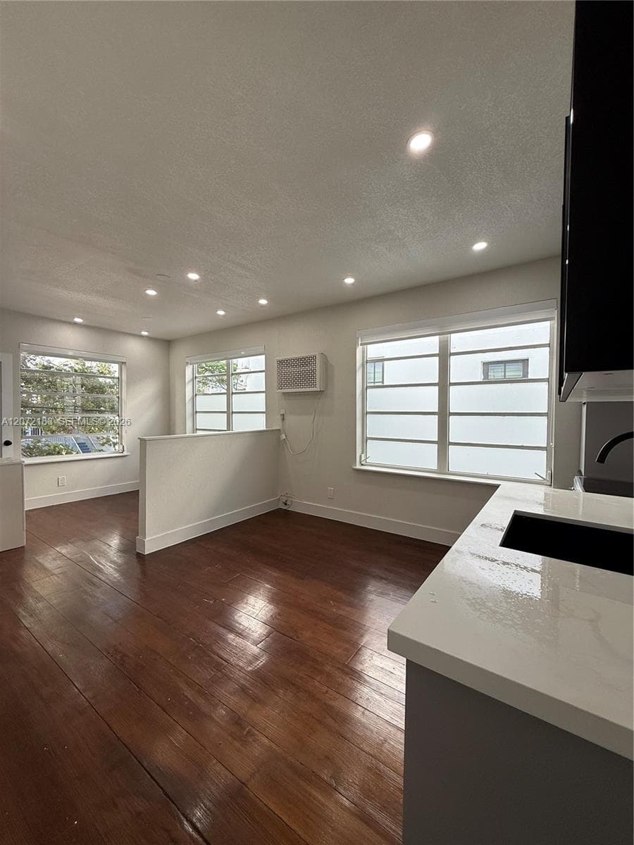Apartment at 723 2nd St # 3, Miami Beach FL 33139