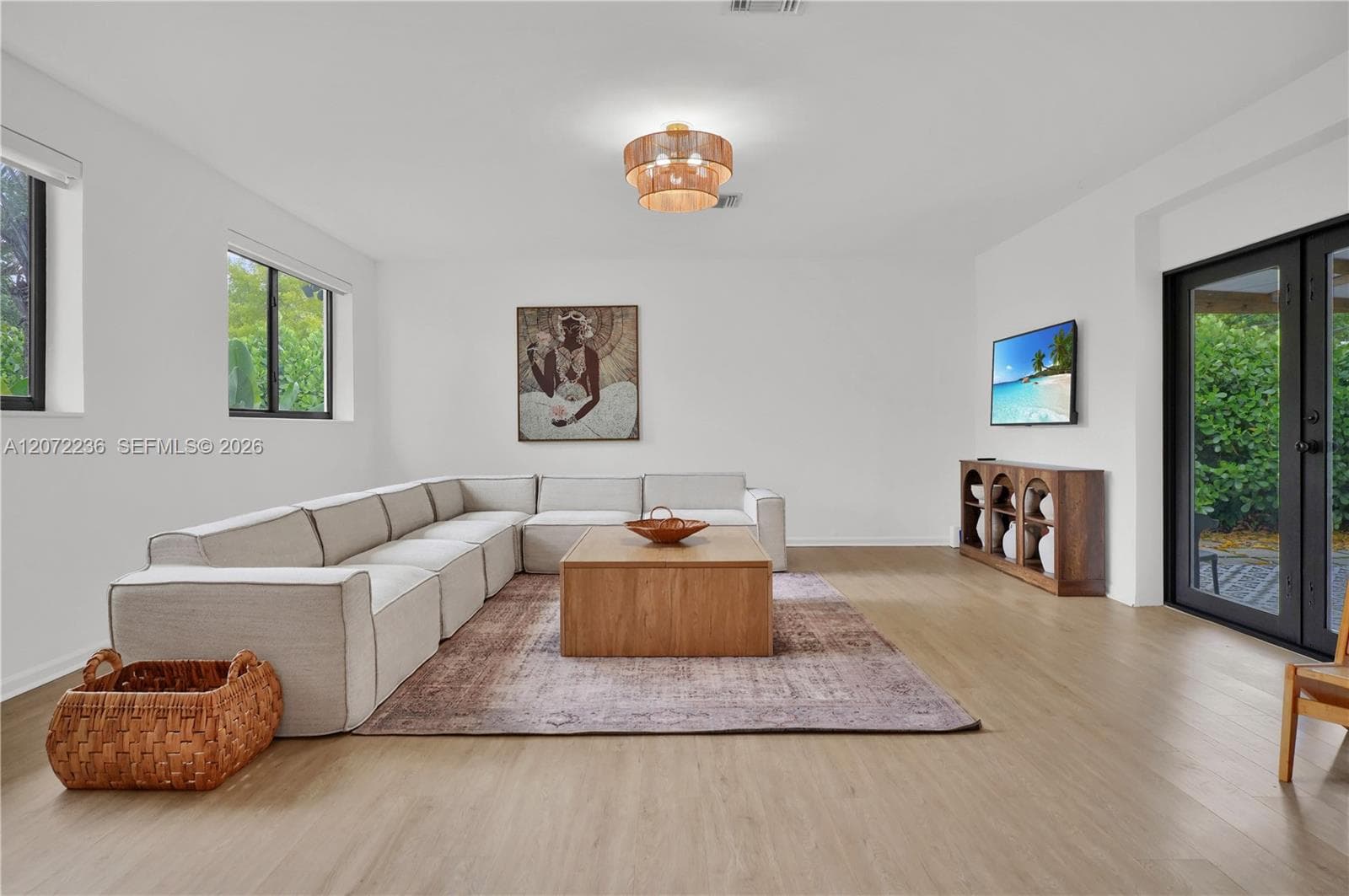 Single Family Residence at 125 NE 150th St, Miami FL 33161