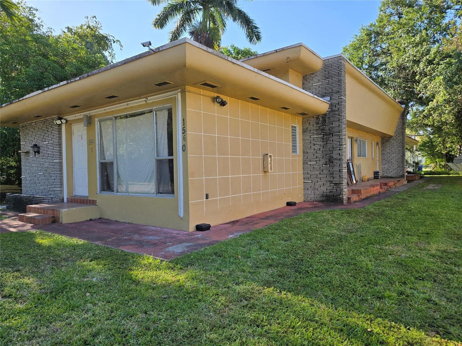 Apartment at 1560 NE 111TH Street # 2, Miami FL 33161