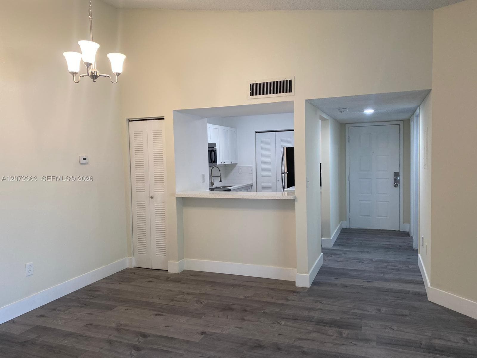 Condominium at 18725 NW 62nd Ave # 111, Hialeah FL 33015