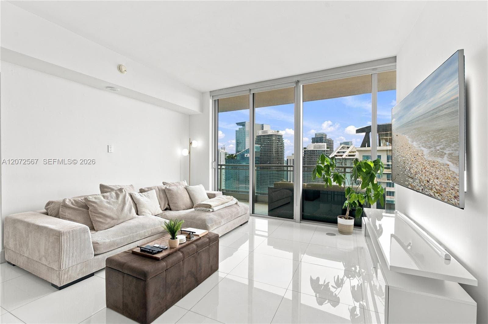 Condominium at 92 SW 3rd St # 4904, Miami FL 33130