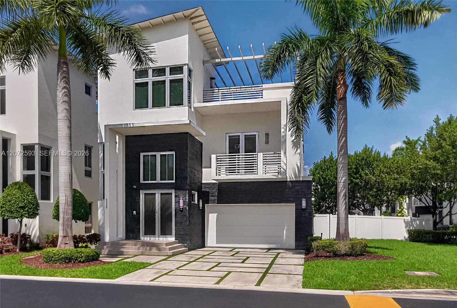 Single Family Residence at 3460 NW 84th Ave, Doral FL 33122