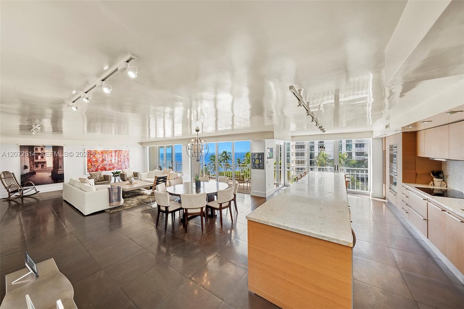 Condominium at 600 Grapetree Dr, Key Biscayne FL 33149