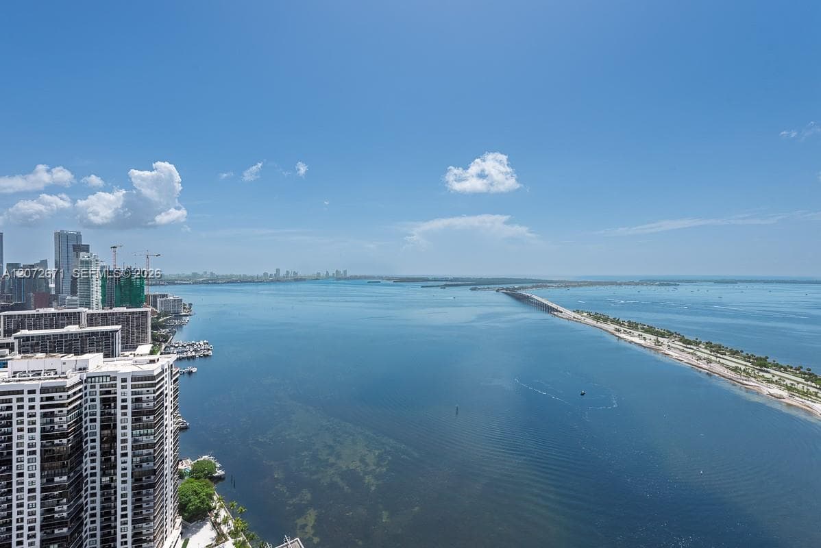 Condominium at 175 SE 25th Rd # 3504, Miami FL 33129