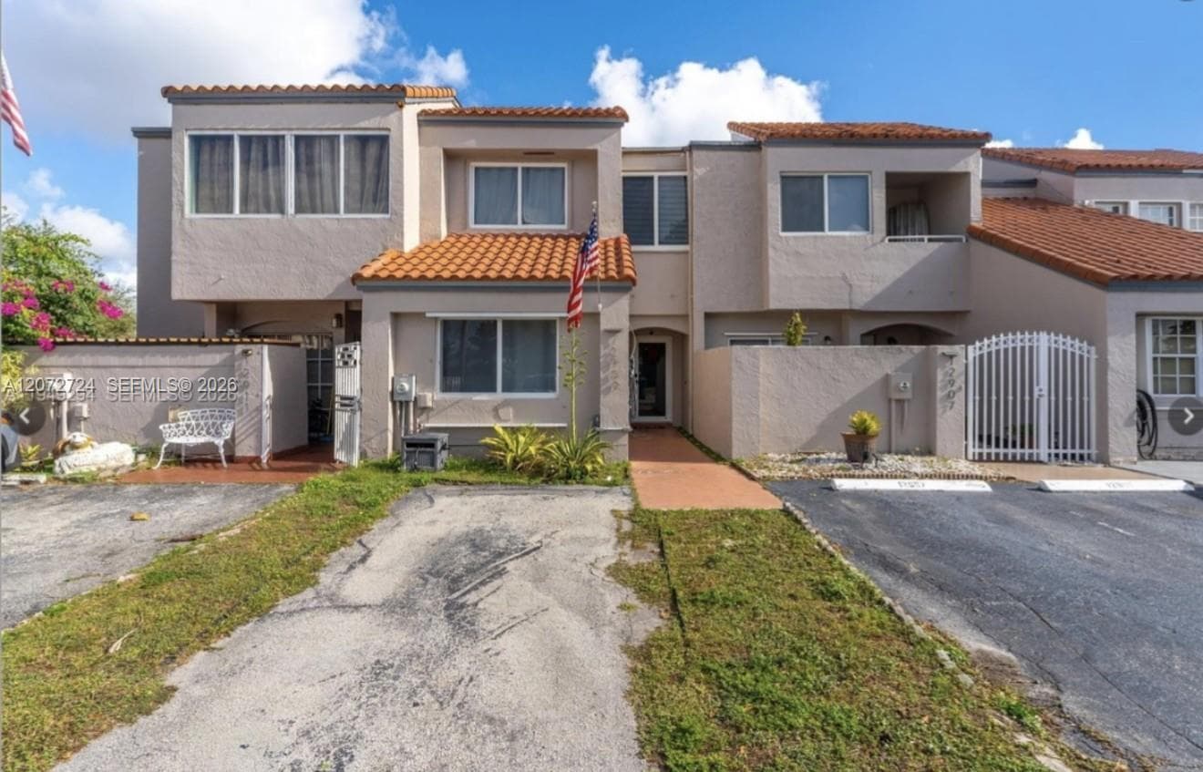 Townhouse at 12909 SW 64th Ln, Miami FL 33183