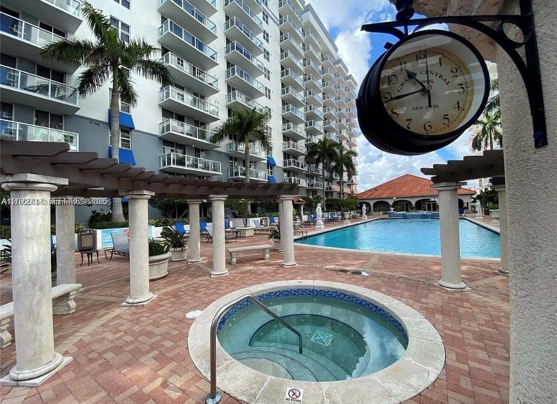 Condominium at 5085 NW 7th St # 512, Miami FL 33126