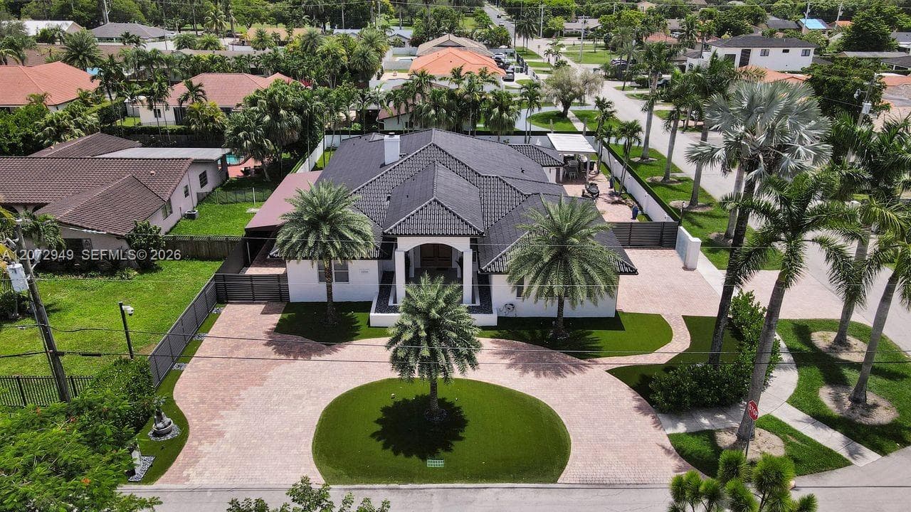 Single Family Residence at 11390 SW 30th St, Miami FL 33165