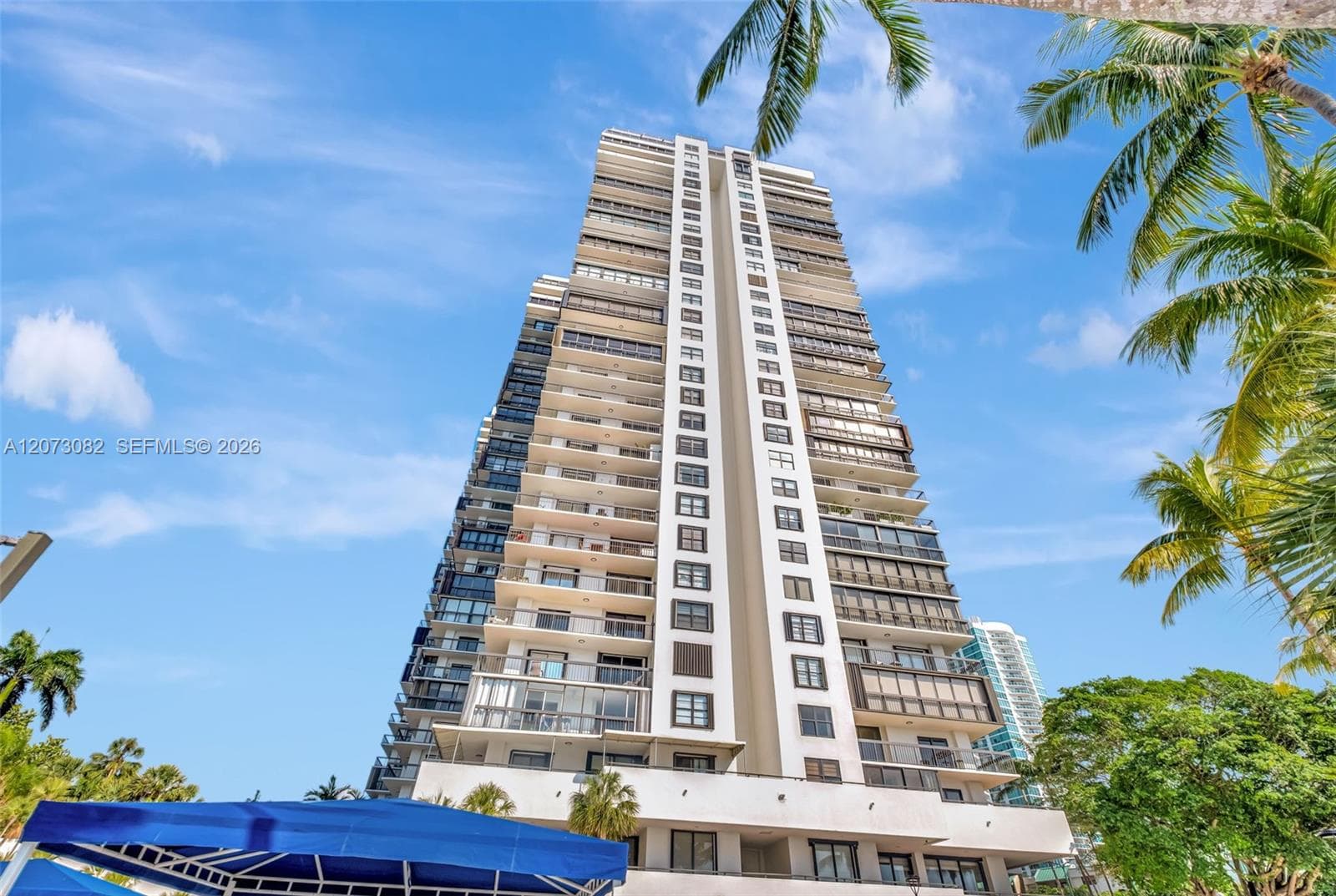 Condominium at 2333 Brickell Ave # 2814, Miami FL 33129