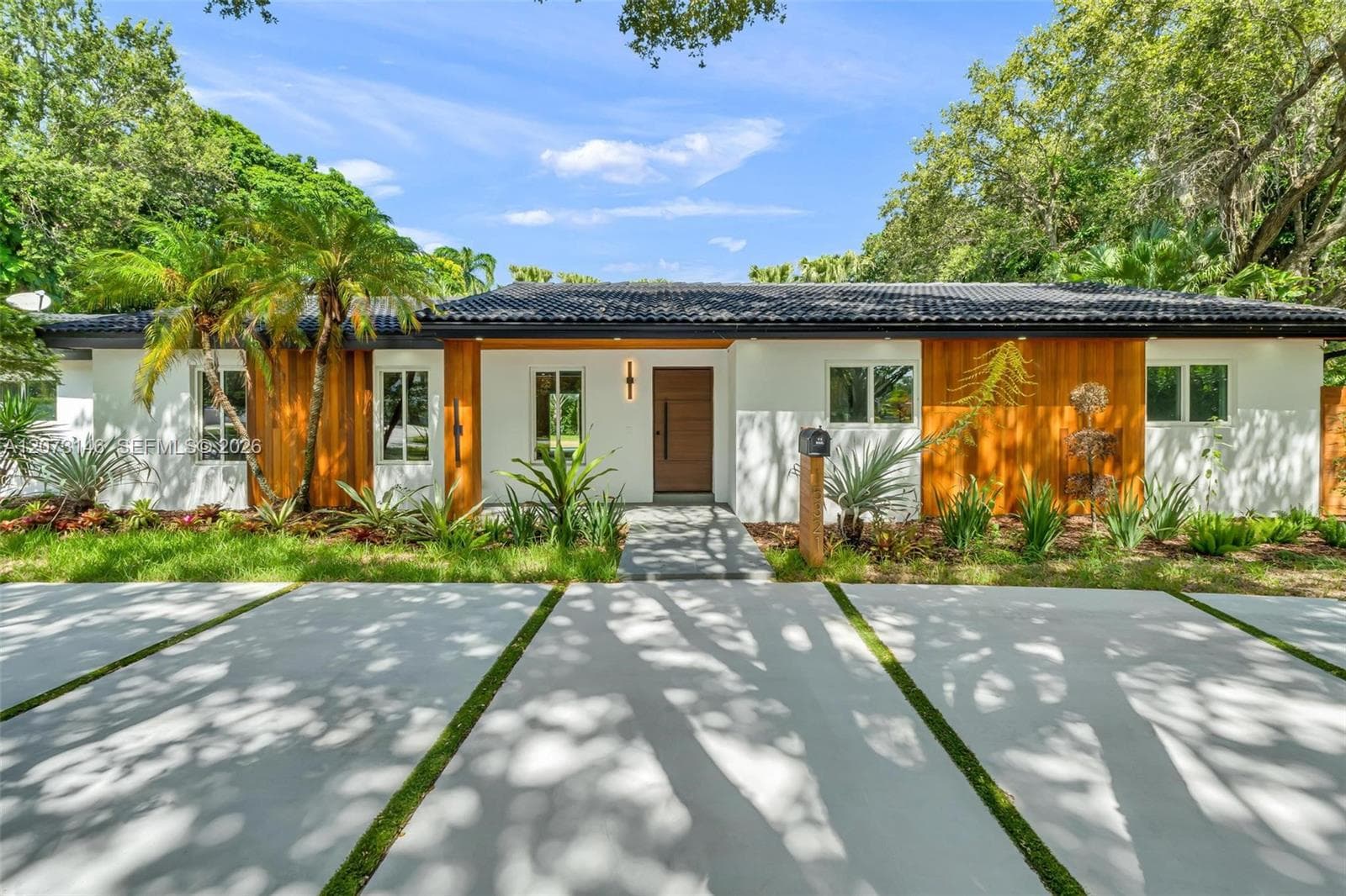 Single Family Residence at 15321 SW 82nd Ave, Palmetto Bay FL 33157