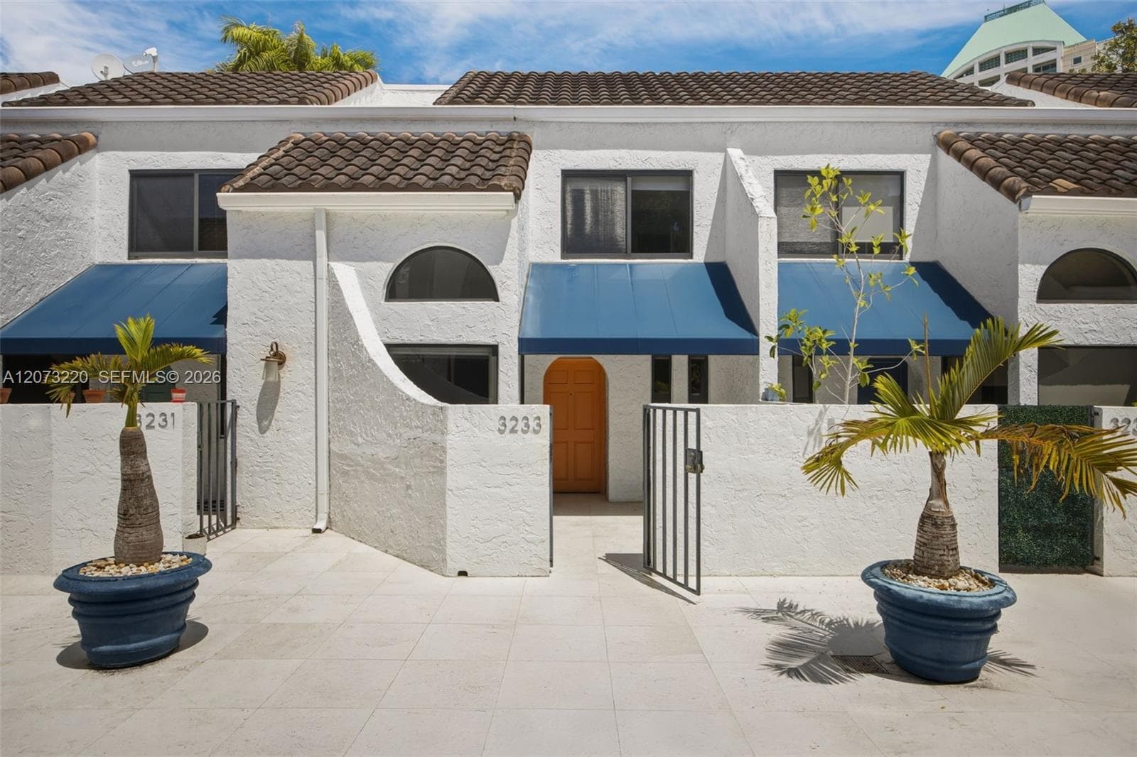 Townhouse at 3233 Mary St # 4, Coconut Grove FL 33133