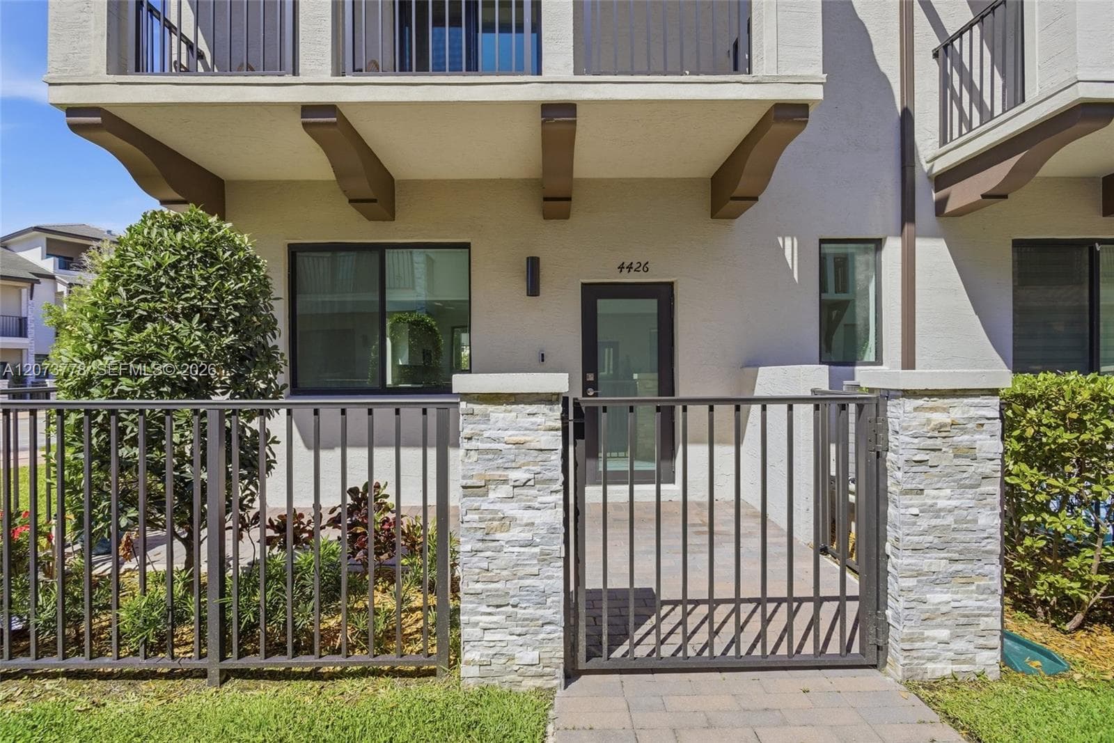 Townhouse at 4426 NW 83 PKWY # 0, Doral FL 33166
