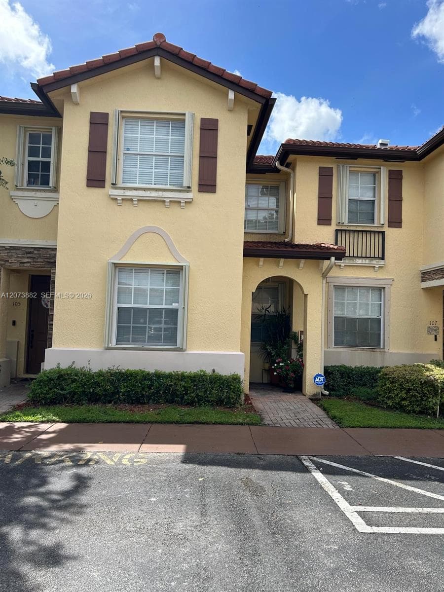 Townhouse at 3370 NE 13th Cir Dr # 20, Homestead FL 33033