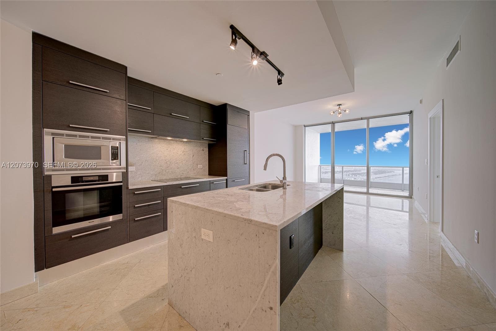 Condominium at 900 Biscayne Blvd # 5203, Miami FL 33132