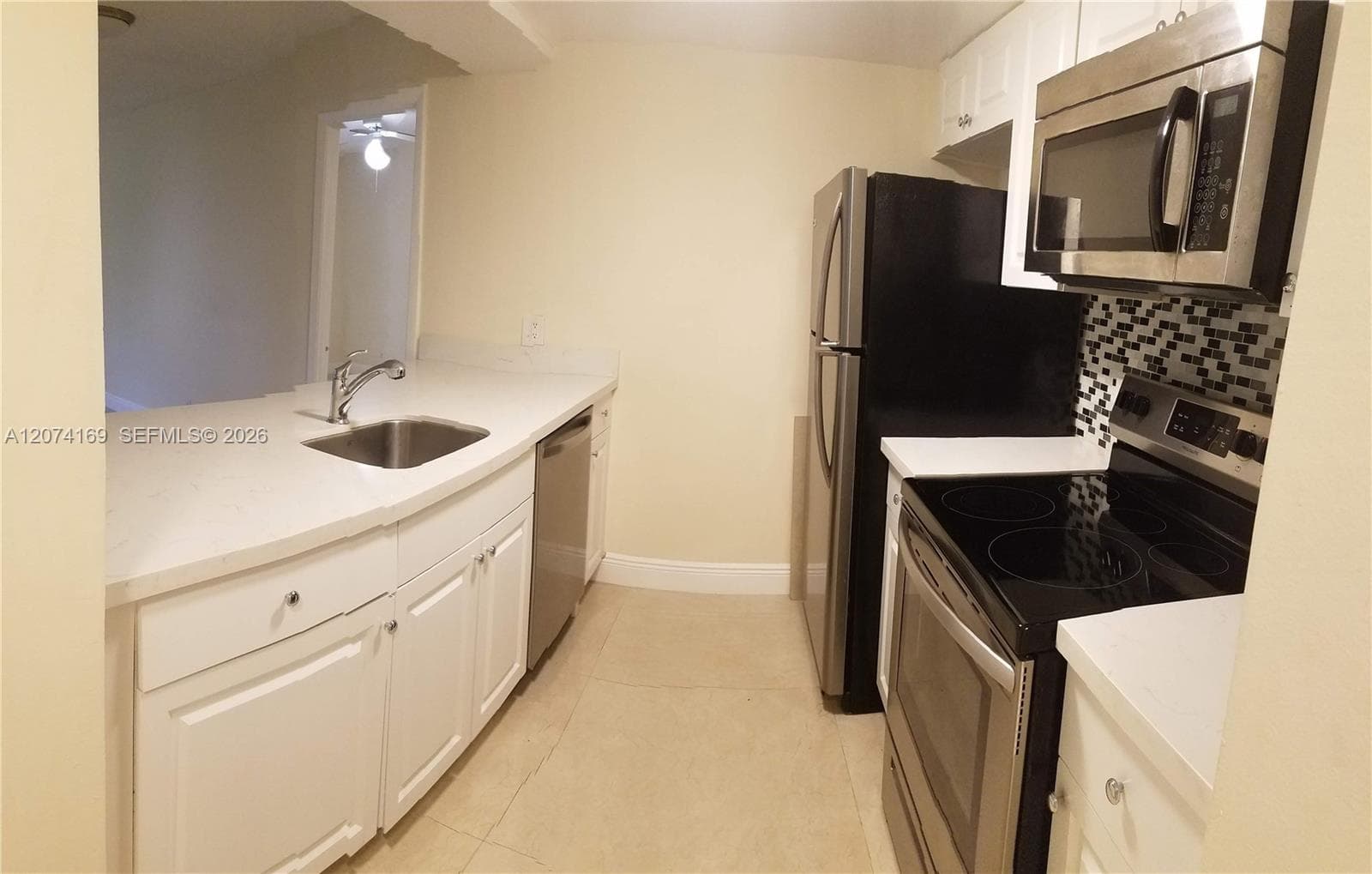 Condominium at 8100 Geneva Ct # 438, Doral FL 33166