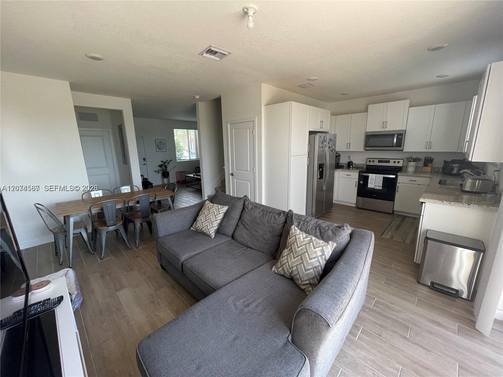 Townhouse at 2346 SE 12th Ct, Homestead FL 33035
