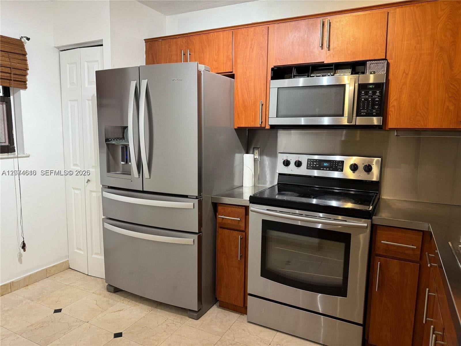Condominium at 20800 NE 8th Ct # 17, Miami FL 33179