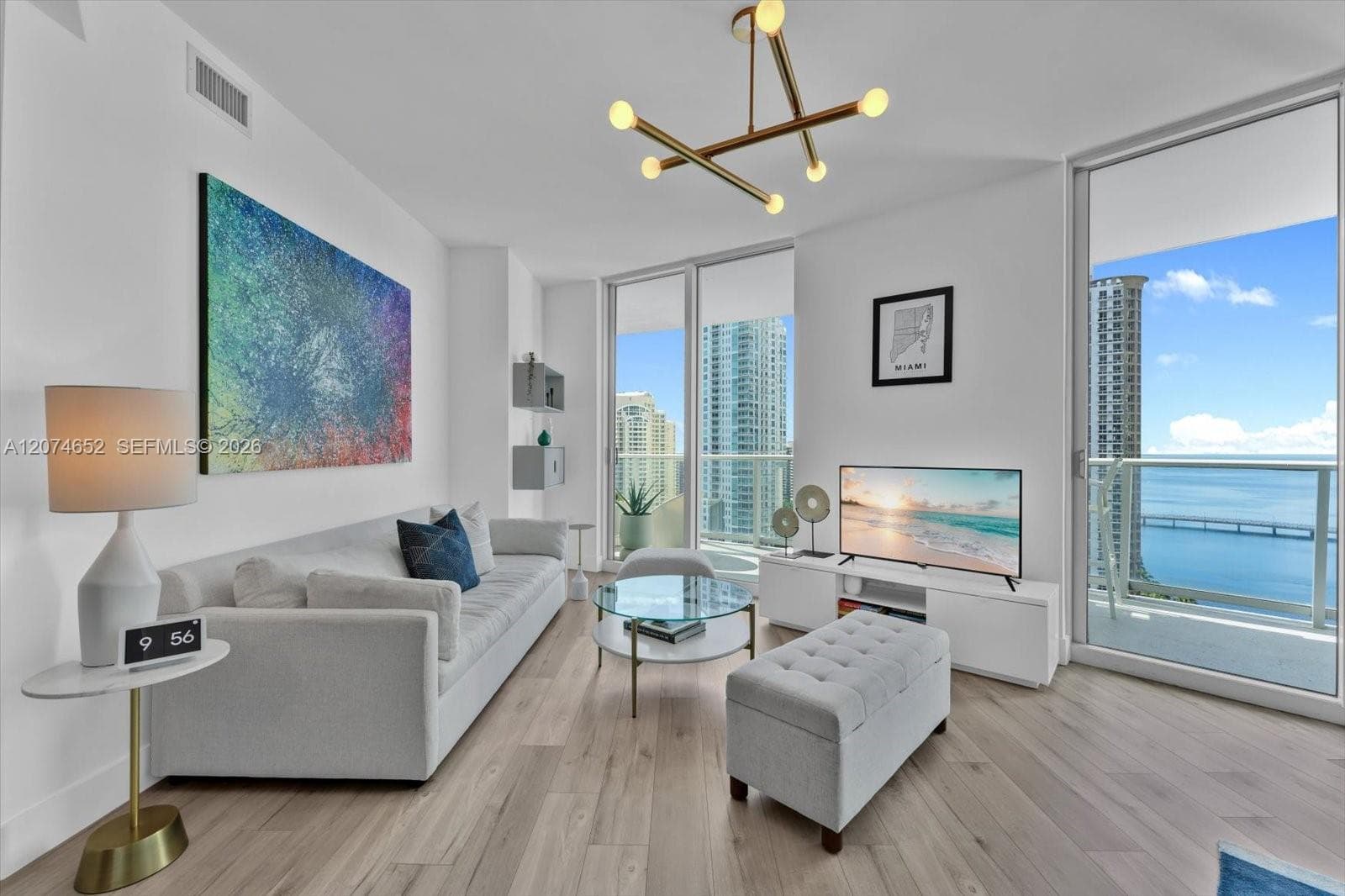 Condominium at 300 S Biscayne Blvd # 1708, Miami FL 33131
