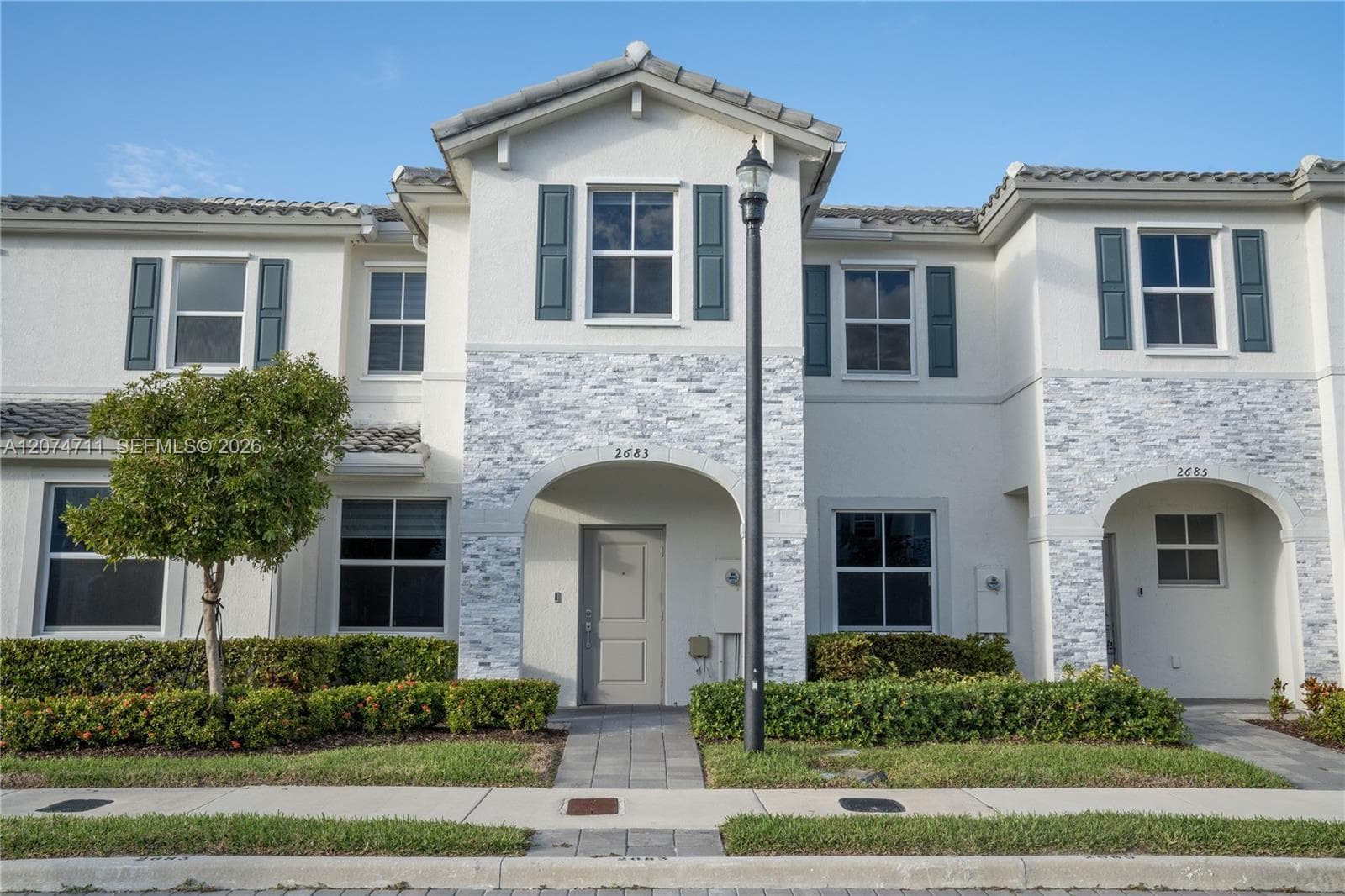Townhouse at 2683 SE 19th St, Homestead FL 33035