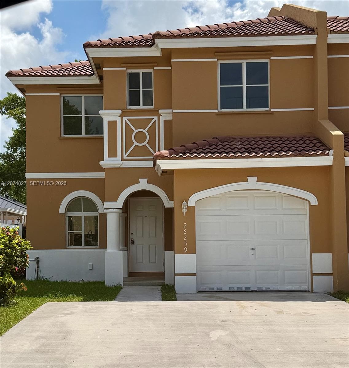 Single Family Residence at 26259 SW 135th Pl, Homestead FL 33032